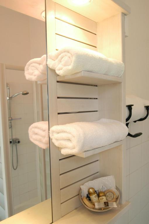 Luxe Towels –